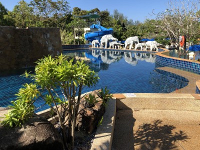 Centara Seaview Hill Pool 